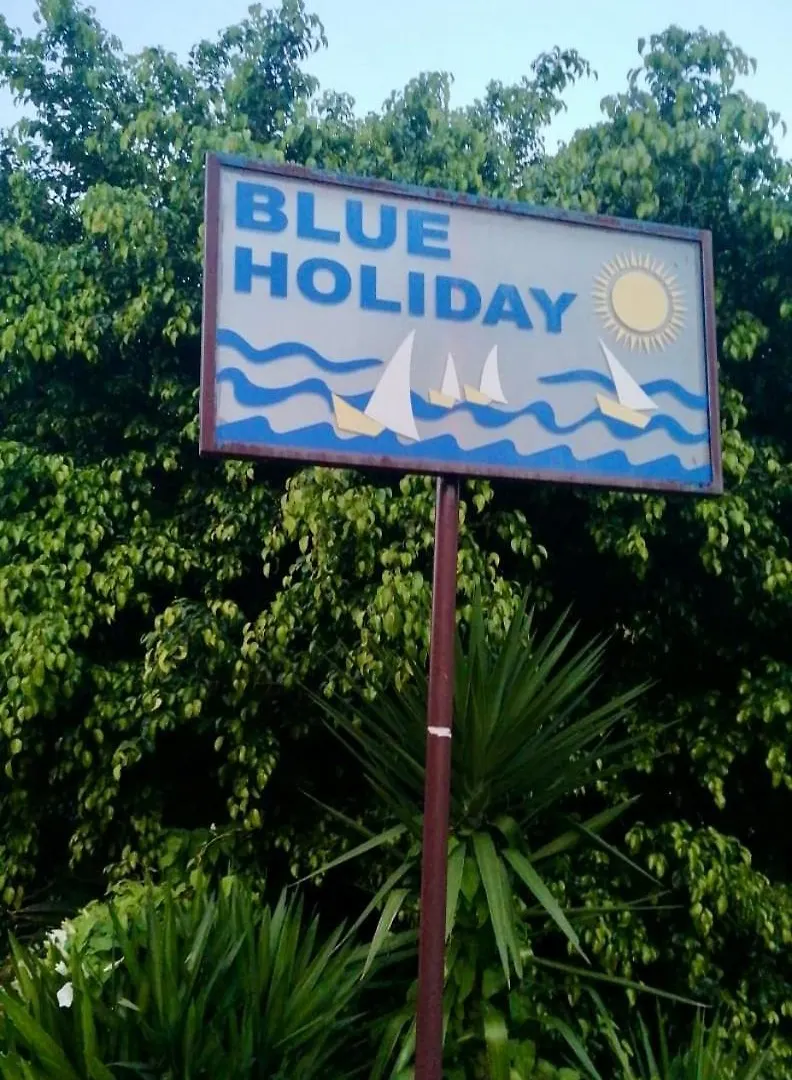 Sulla Spiaggia Di Letojanni